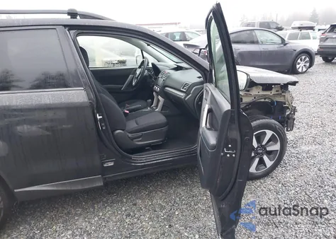 2017 Subaru Forester 2.5I Premium z USA, uszkodzony, nr VIN JF2SJAGC2HH492265